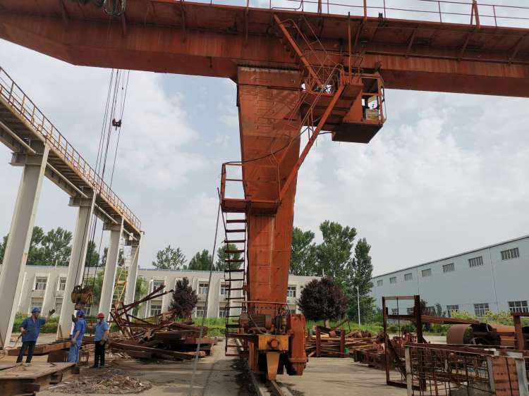 學(xué)思想，見(jiàn)行動(dòng)，整庫(kù)房，找“利用”，擴(kuò)面積，美環(huán)境。